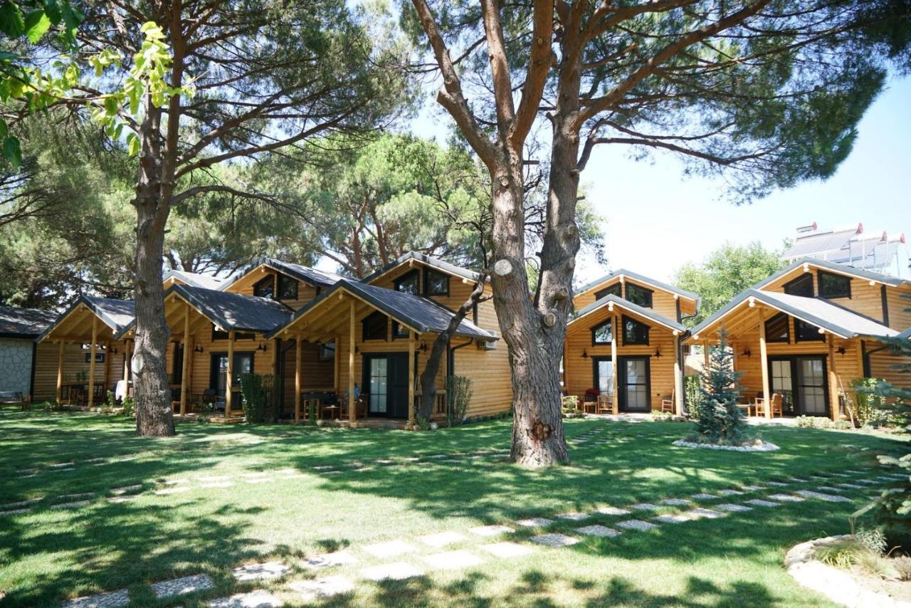 Pino Mar Luxury Bungalows Erdek Eksteriør billede